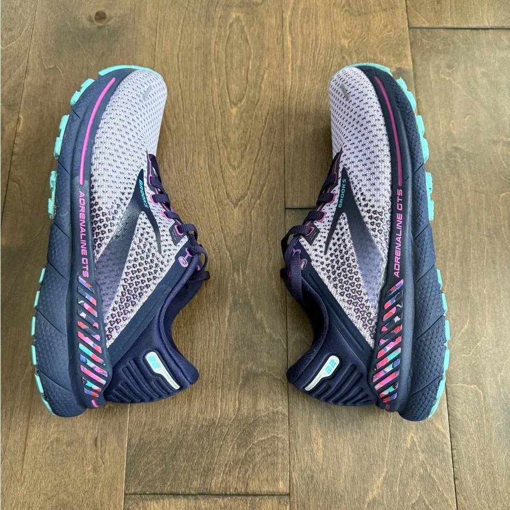 Brooks Adrenaline GTS 22 Women’s Running Shoes Size 9 Lilac/Eclipse/Purple - Picture 5 of 9